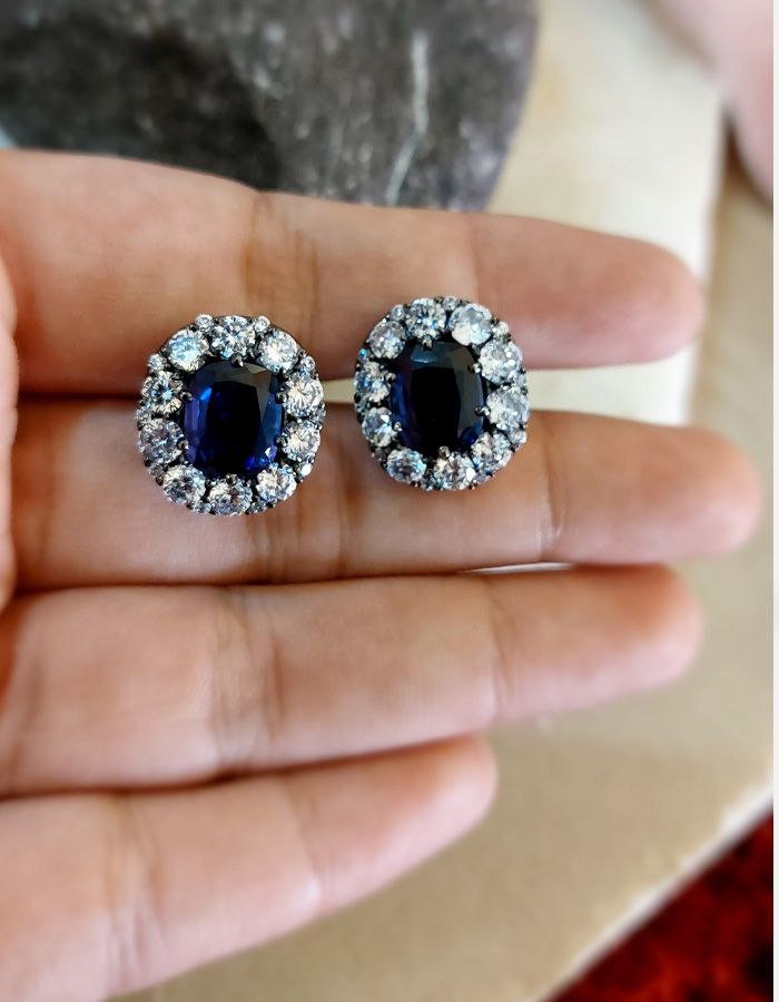 Earring moissiante