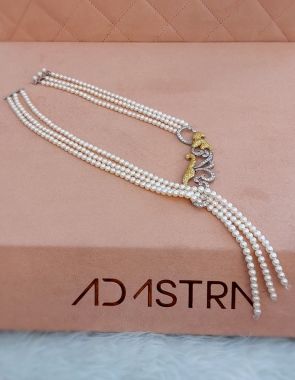 statement necklace