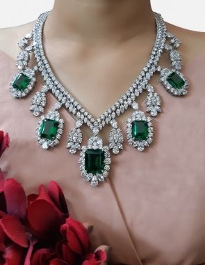 emerald and diamond necklace